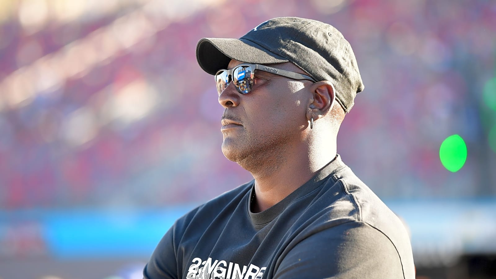 Michael Jordan: ‘No Question’ I Could Beat LeBron James 1-On-1 In My Prime