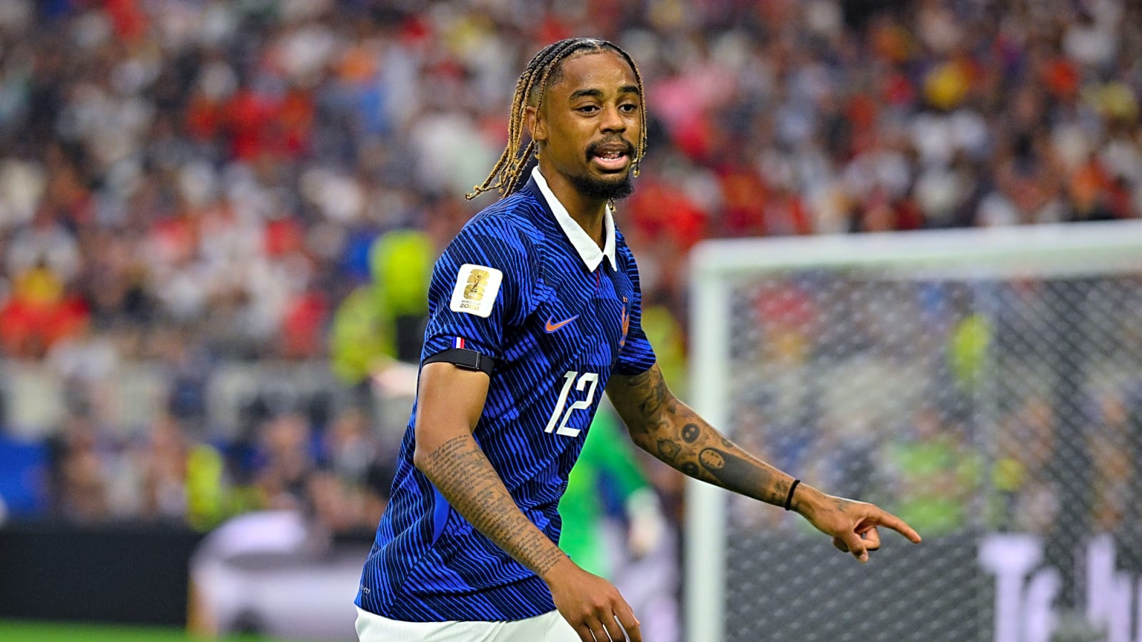 Arsenal given boost after top target ends contract talks