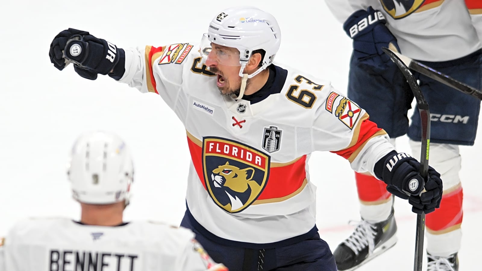 Brad Marchand on his mother: 'She’s the kind of mother you have to put a muzzle on'