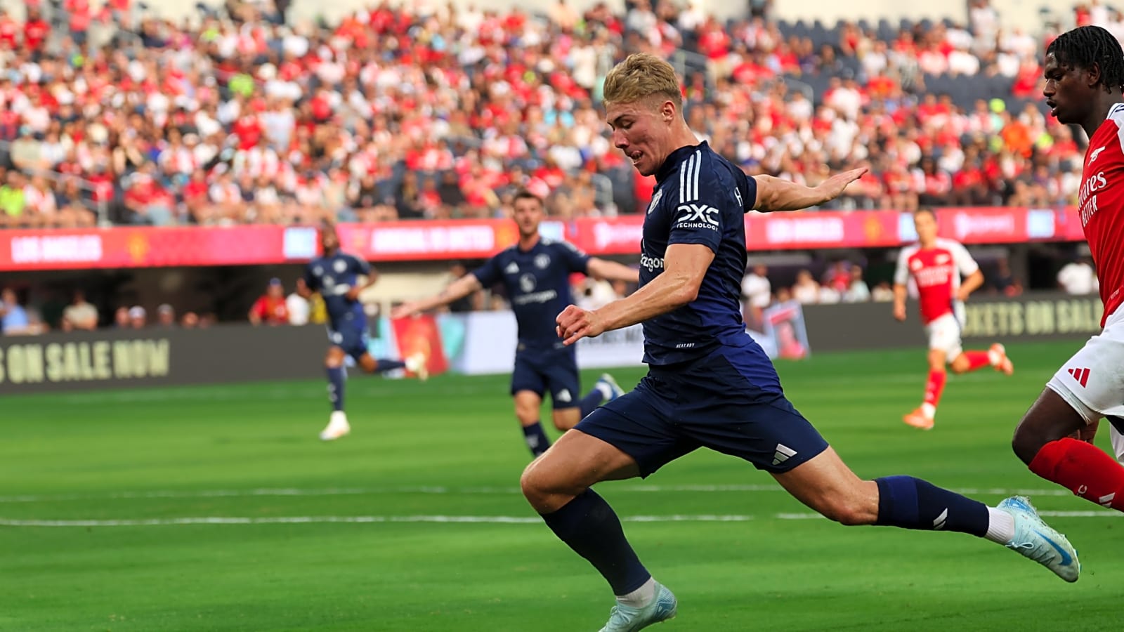 Napoli officially sign Rasmus Hojlund