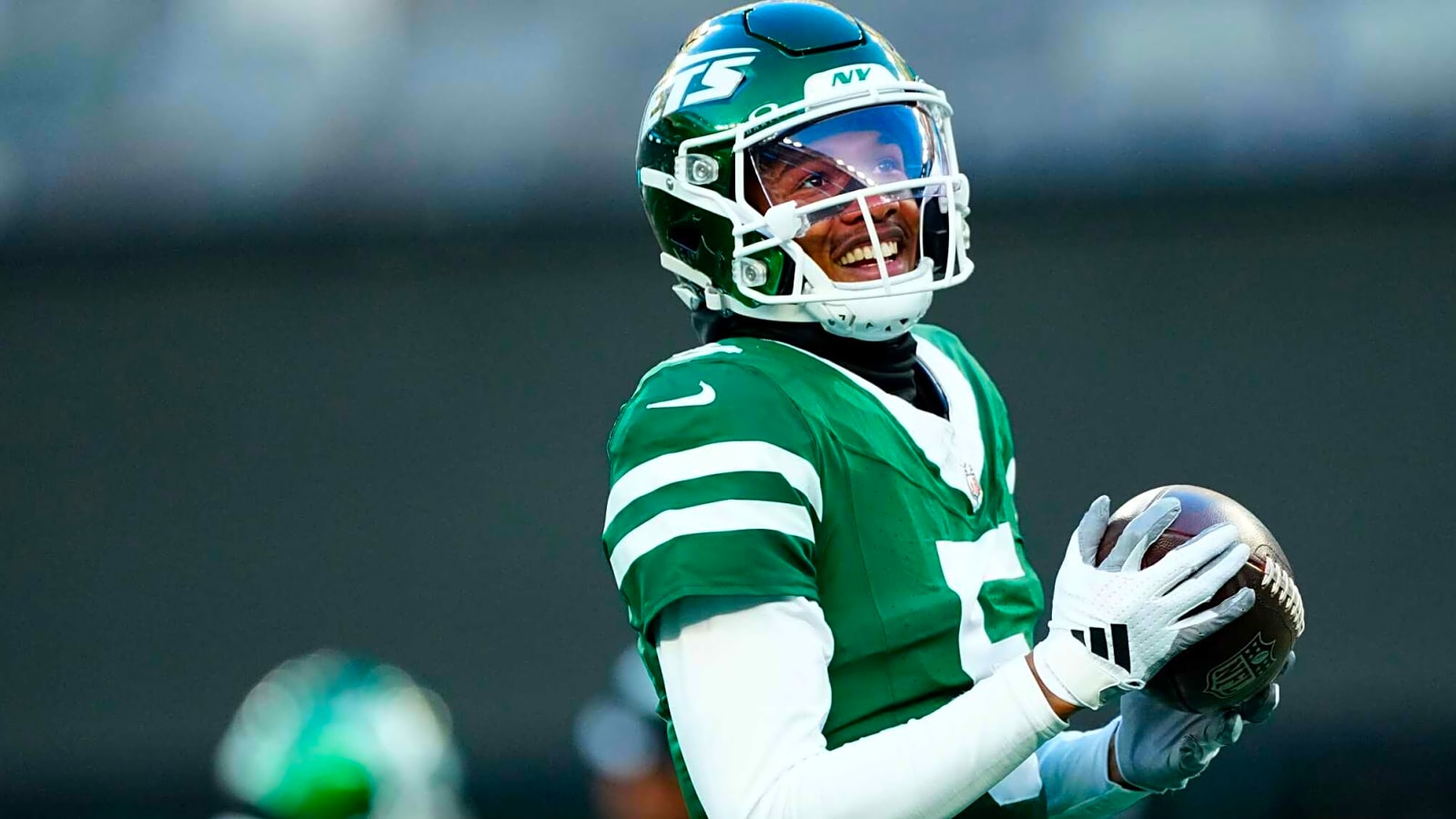 Extension talks between Jets, WR Garrett Wilson underway; CB Sauce Gardner aiming for record-setting deal