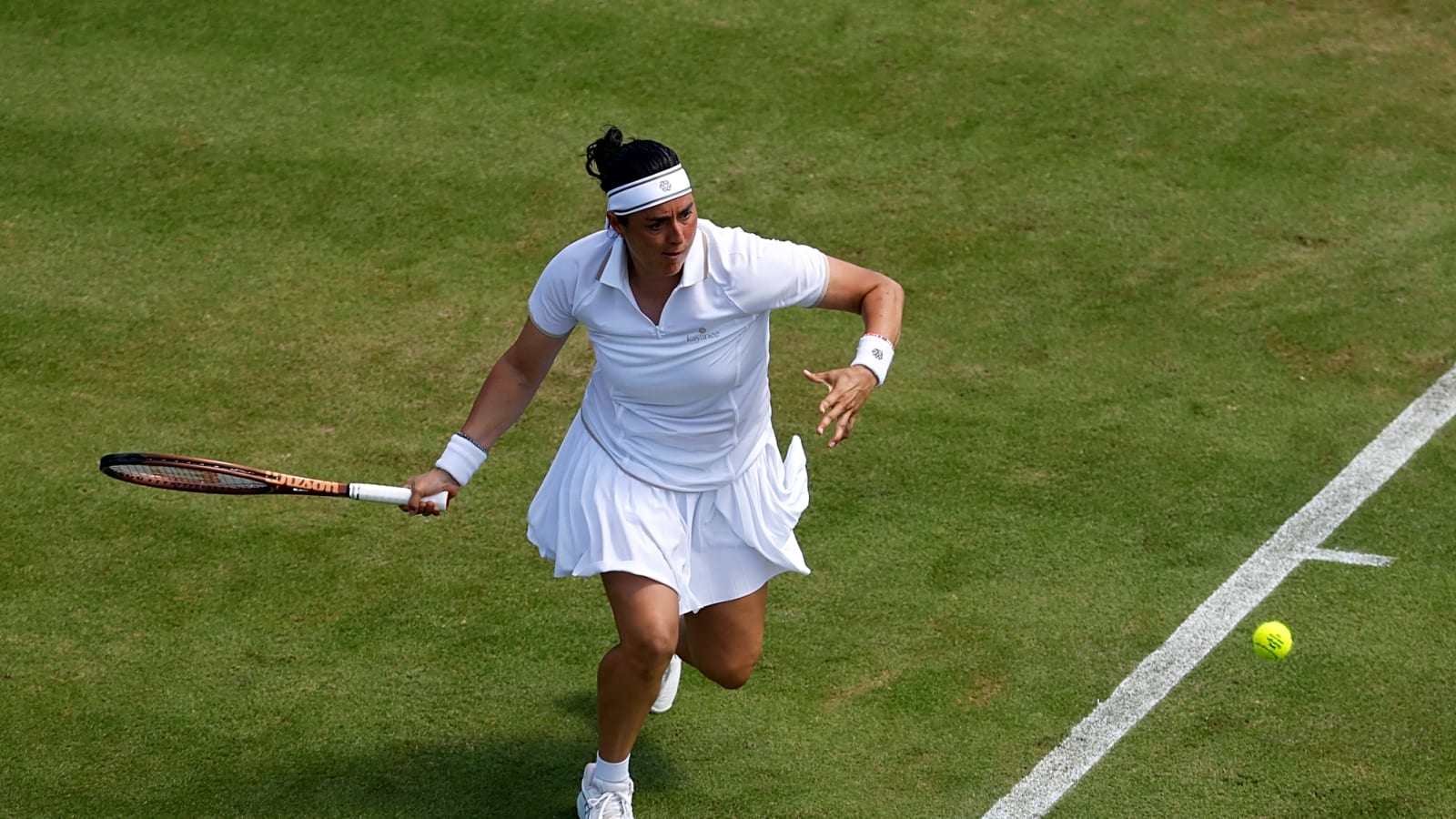 Former finalist Ons Jabeur retires in first round of Wimbledon against Viktoriya Tomova