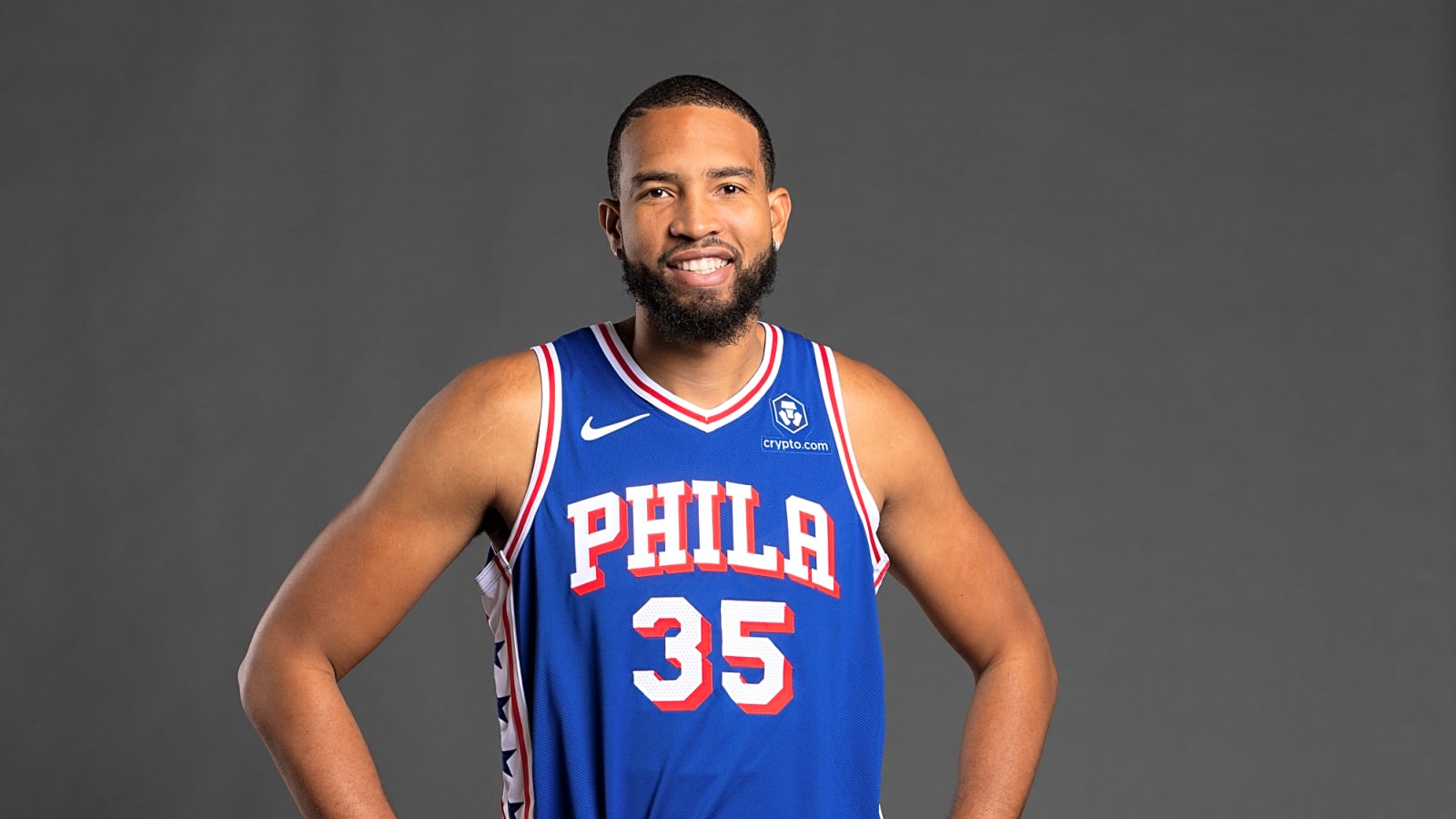 Sixers Sign Isaiah Mobley