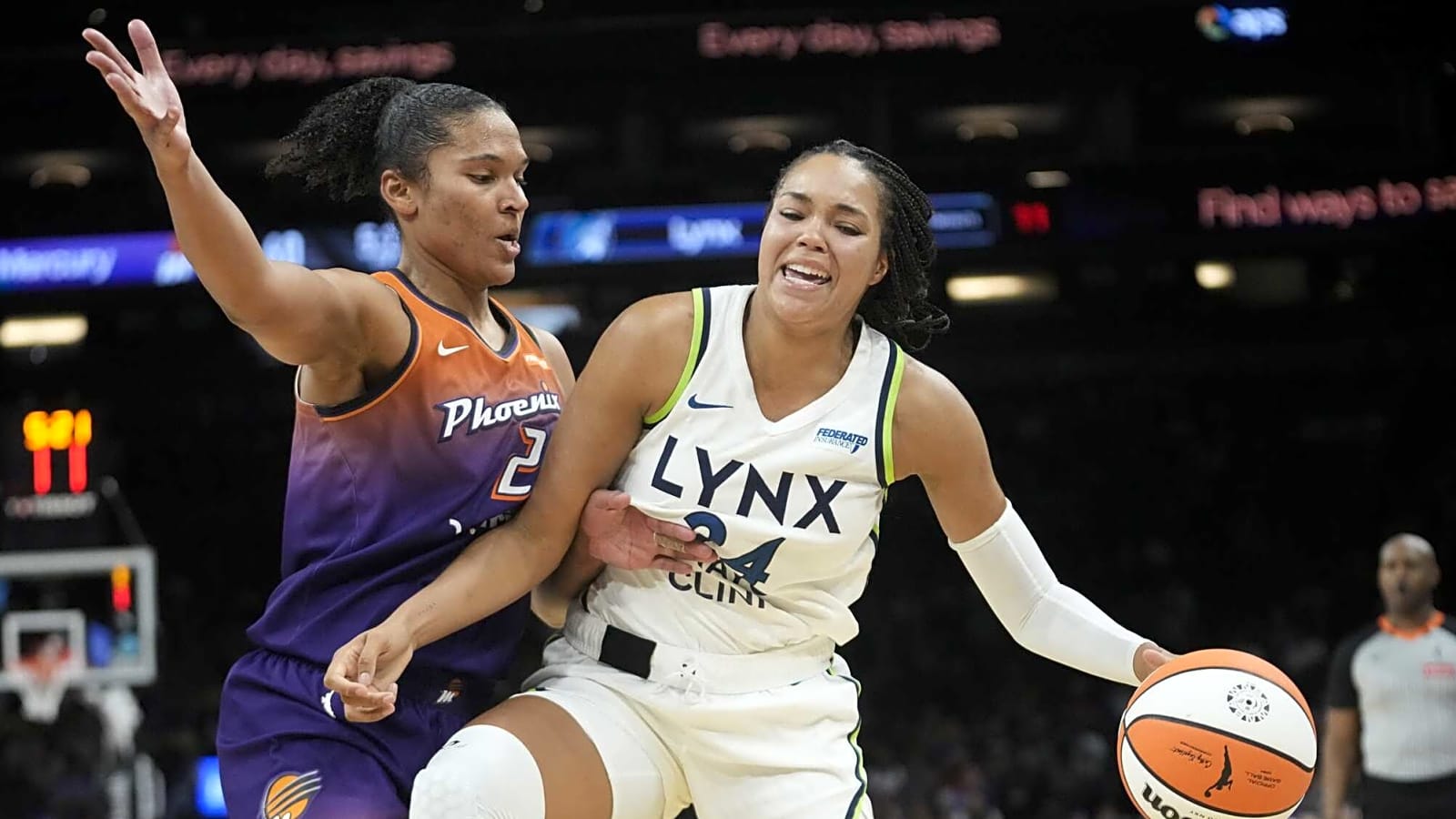 Mercury stun first-place Minnesota Lynx behind Thomas’ performance