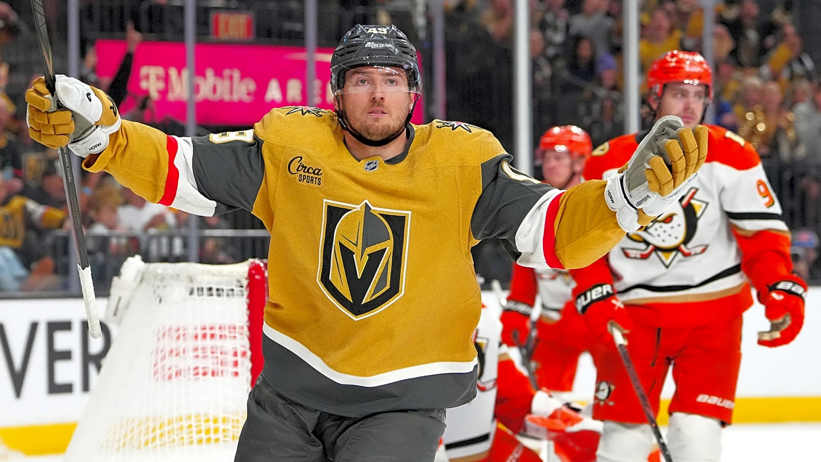Golden Knights Strike Late to Take Game 1 Over Ducks in Second-Round Opener
