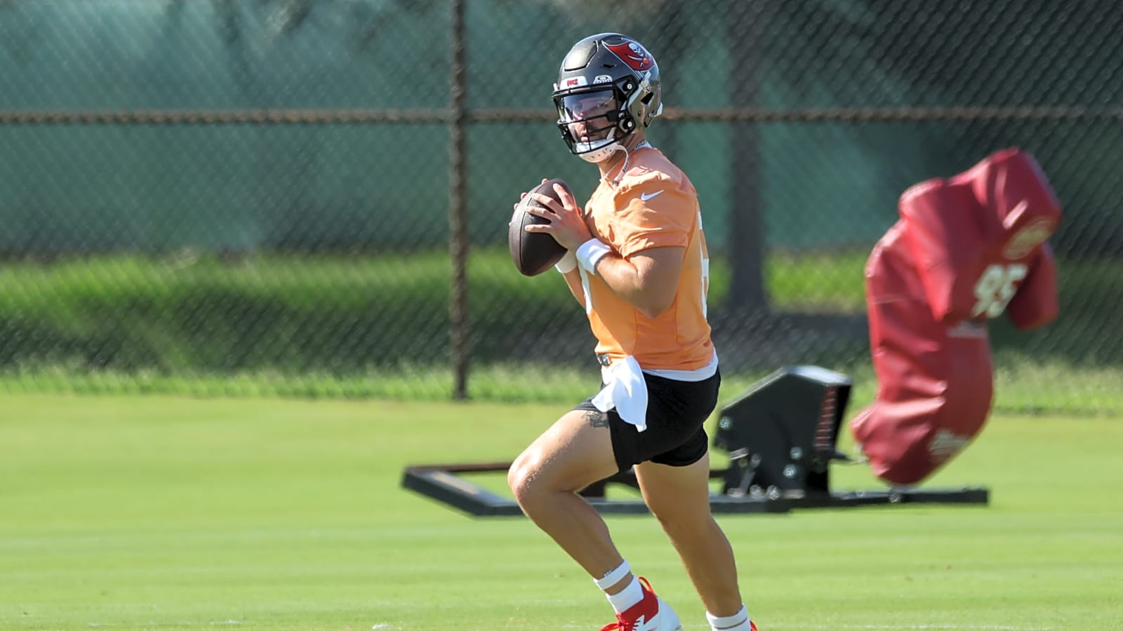Buccaneers Guarantee $30M for Baker Mayfield in 2026 Contract Restructure