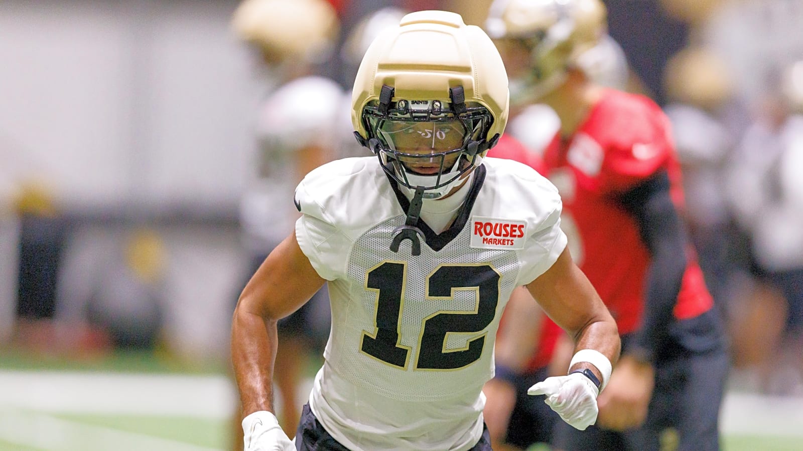 Chris Olave gives Caleb Downs welcome-to-the-NFL moment