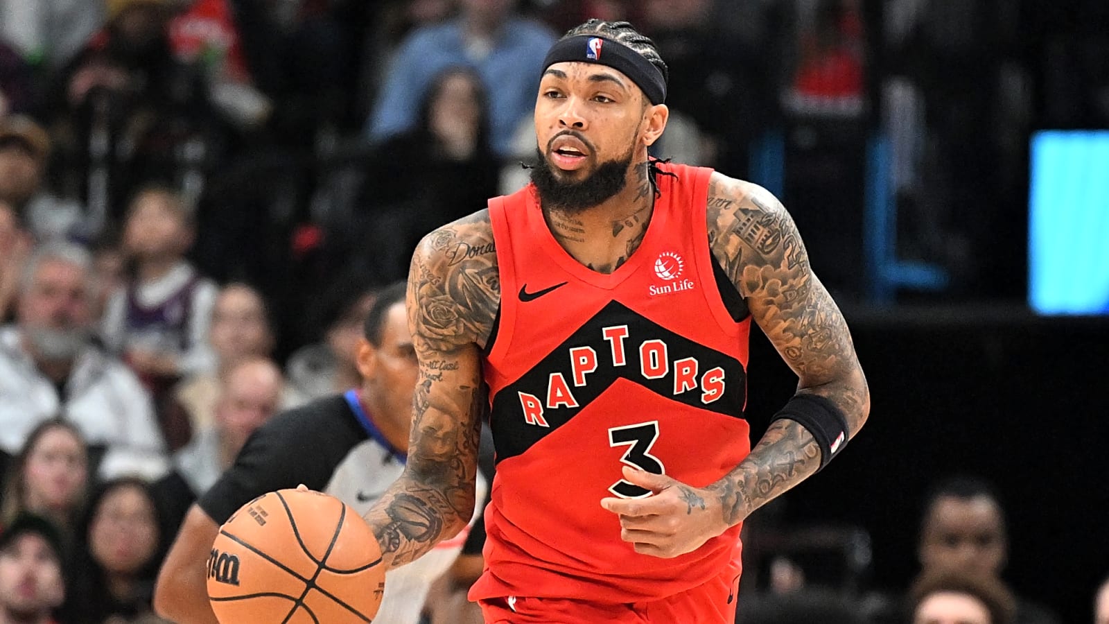 Ingram’s Clutch Jumper Lifts Raptors Past Pacers for Ninth Straight Victory