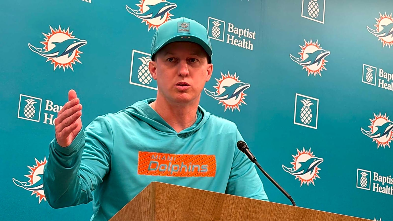 Dolphins Should Embrace Quarterback Competition