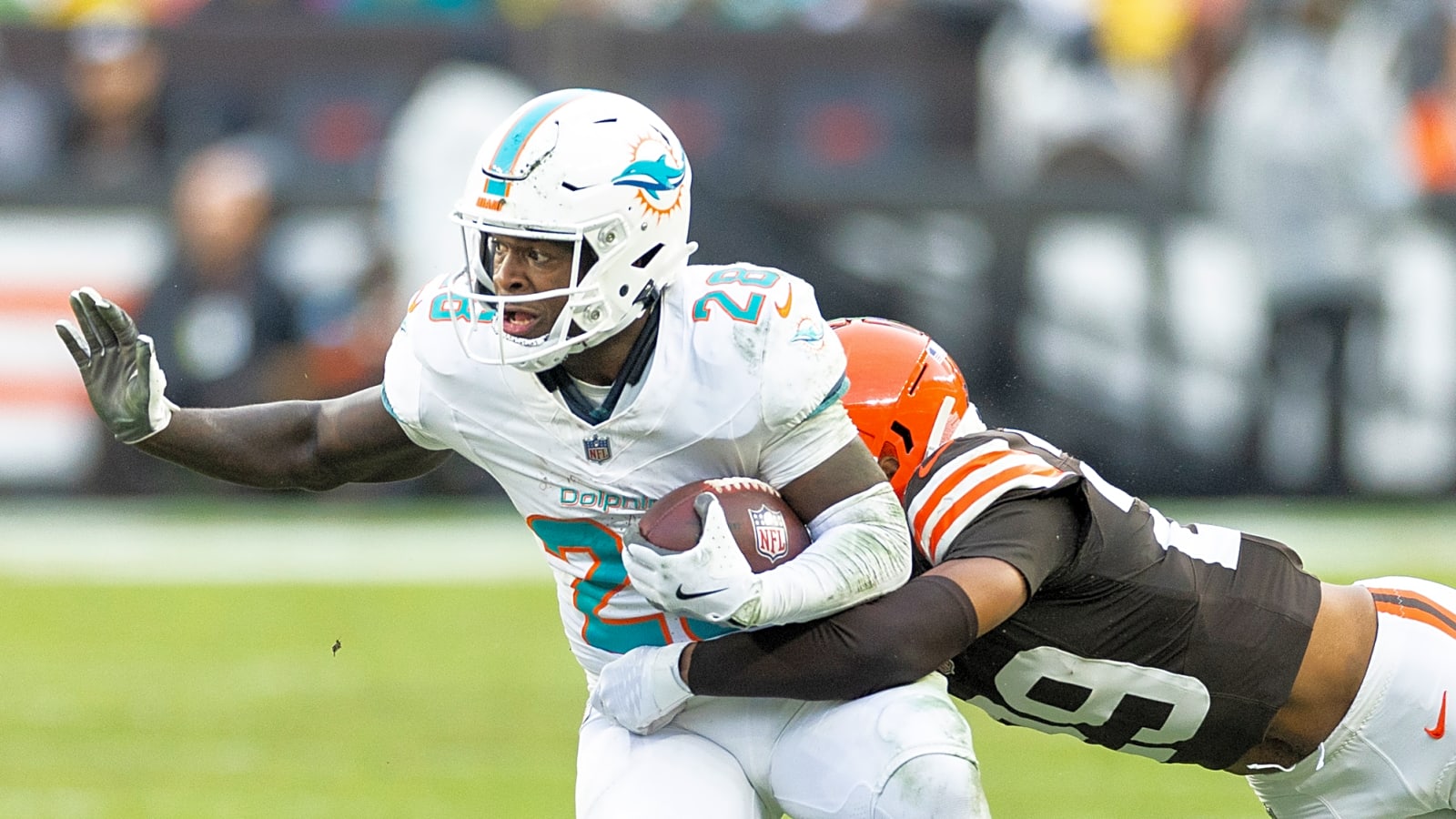 AFC Notes: De’Von Achane, TreVeyon Henderson, Dolphins, Jets, Patriots