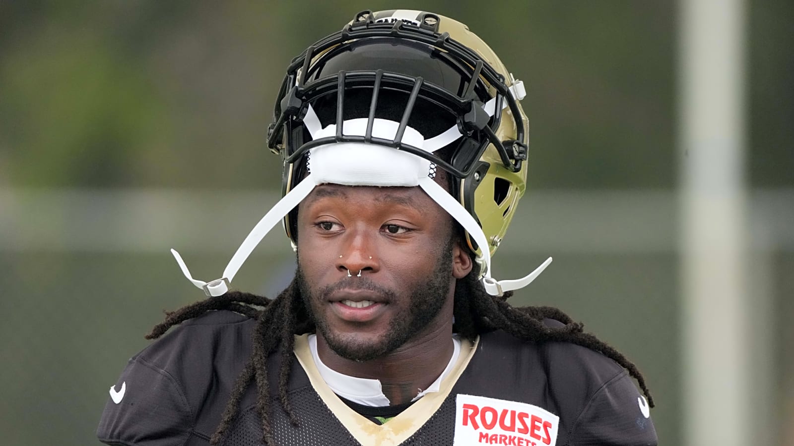 Alvin Kamara is not happy with Saints’ surprising roster move