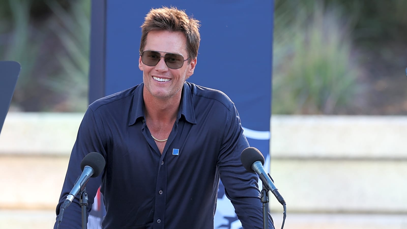 Tom Brady destroys NY Jets fans during statue unveiling speech