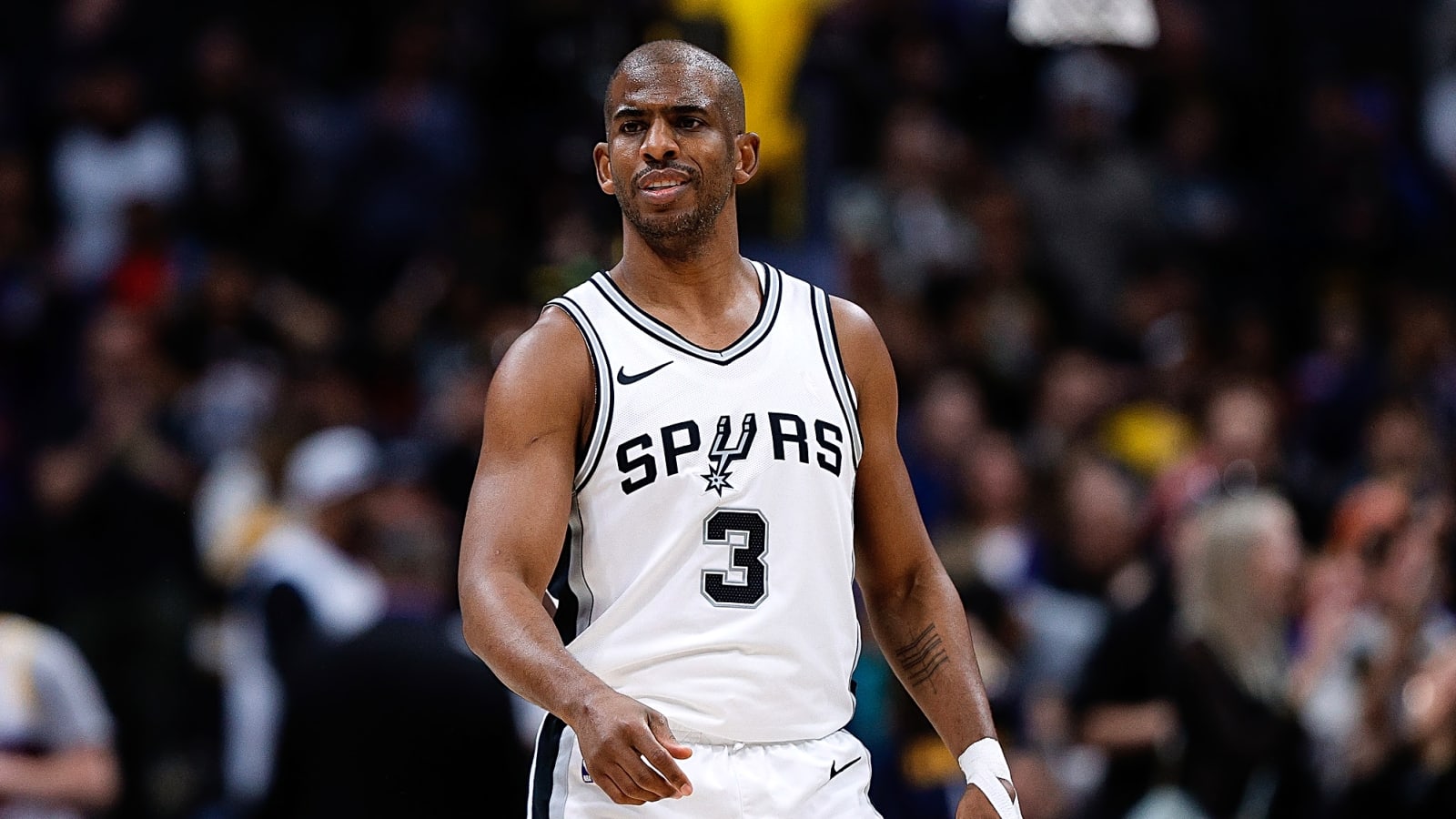 Chris Paul Signs $3.6 Million Deal With Los Angeles Clippers