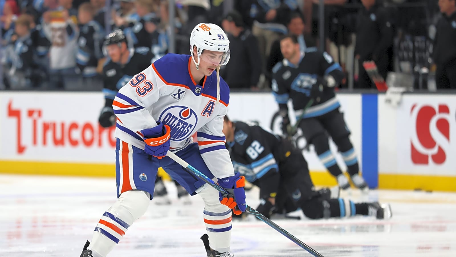 Oilers’ Ryan Nugent-Hopkins Out Two Weeks