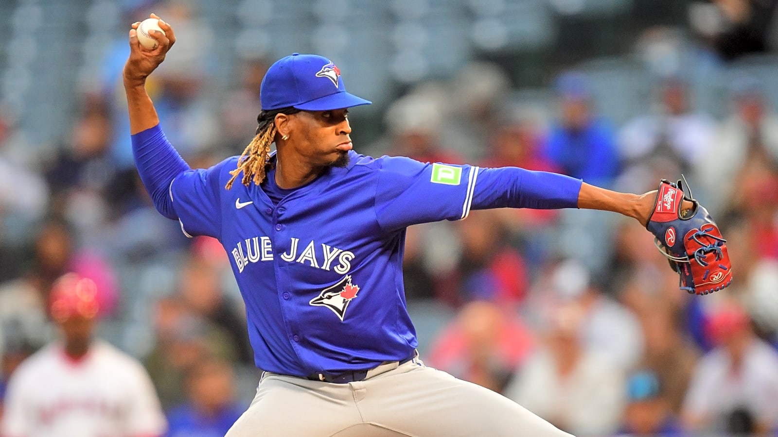 Dodgers to sign veteran right-hander