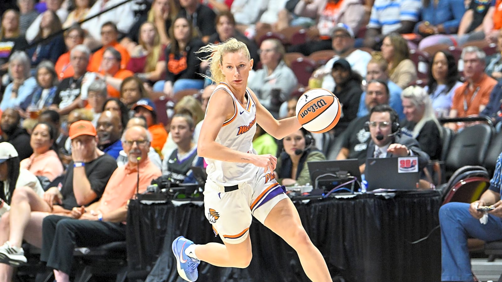 Mercury’s Lexi Held diagnosed with pneumothorax lung injury