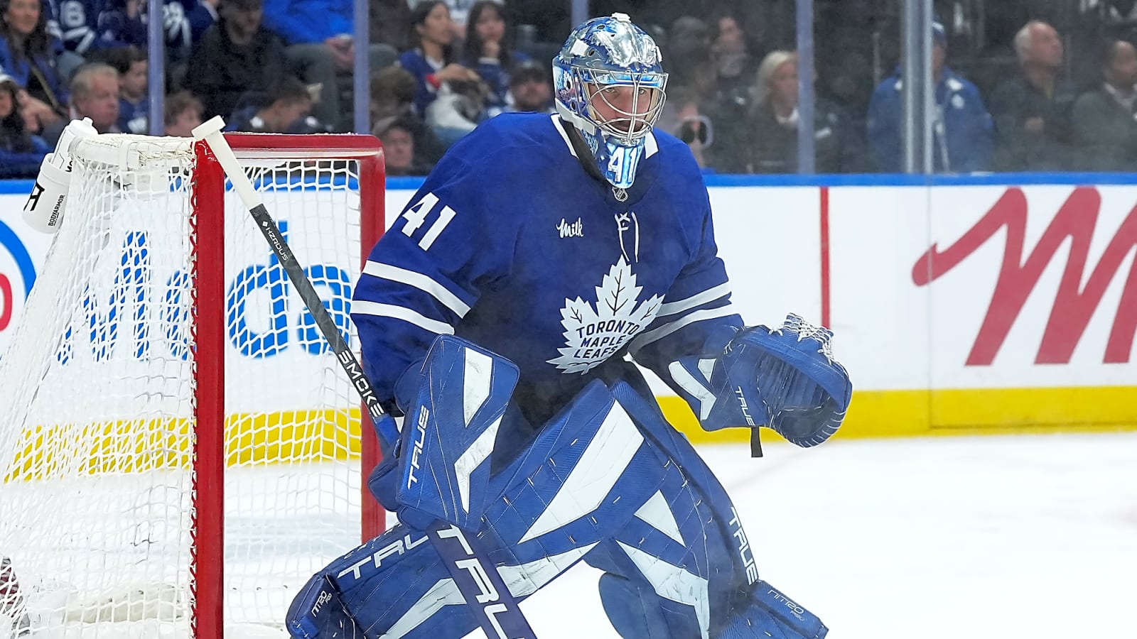 Maple Leafs’ Stolarz and Nylander Address Locker Room Tension