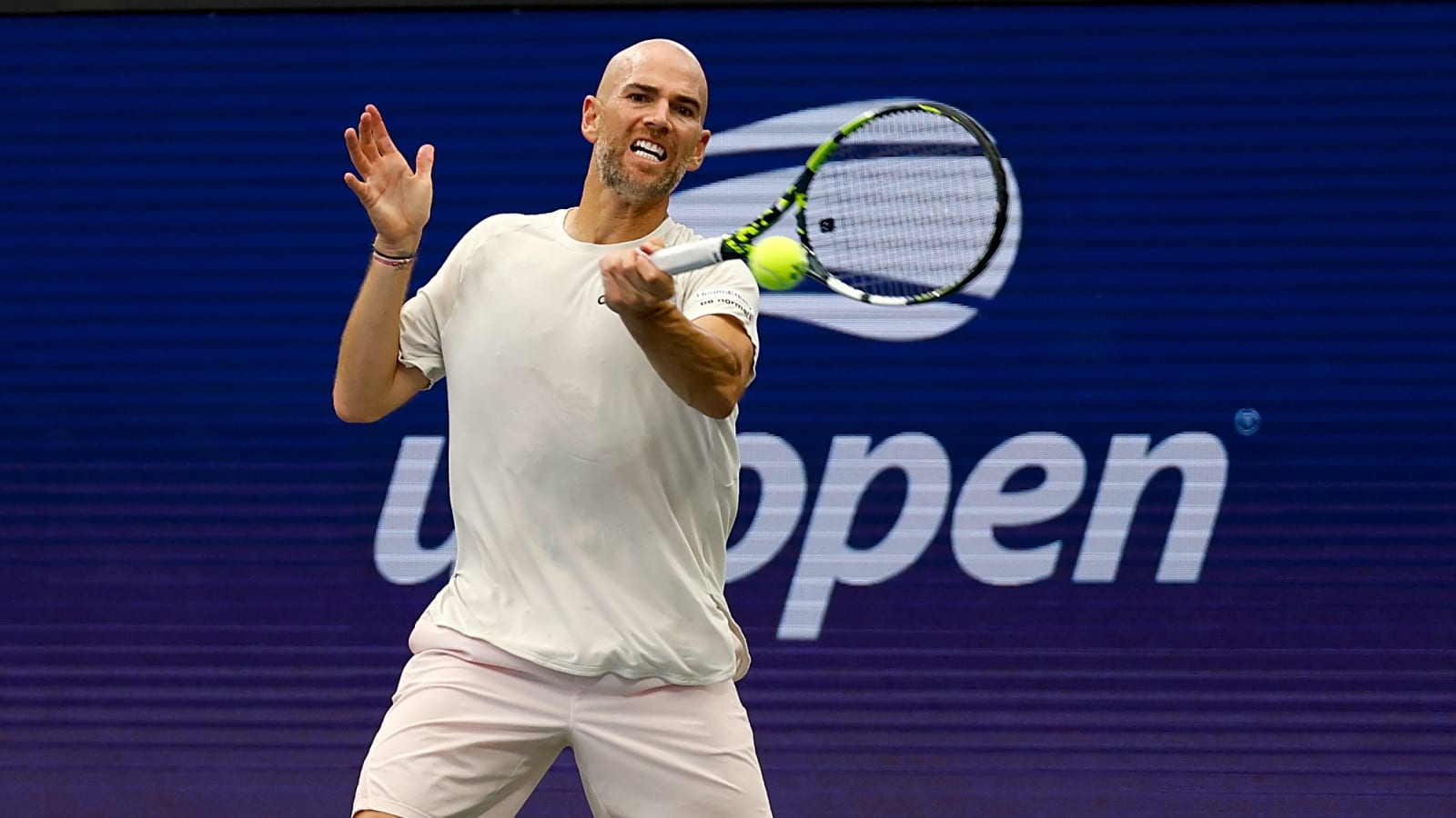 Drama at Shanghai Masters: Adrian Mannarino downs Matteo Berrettini after &#39;rowdy&#39; fan halts play