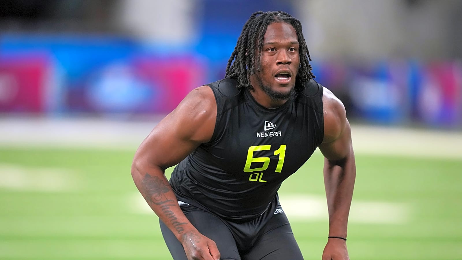 Bucs Draft DL Elijah Roberts In Round 5