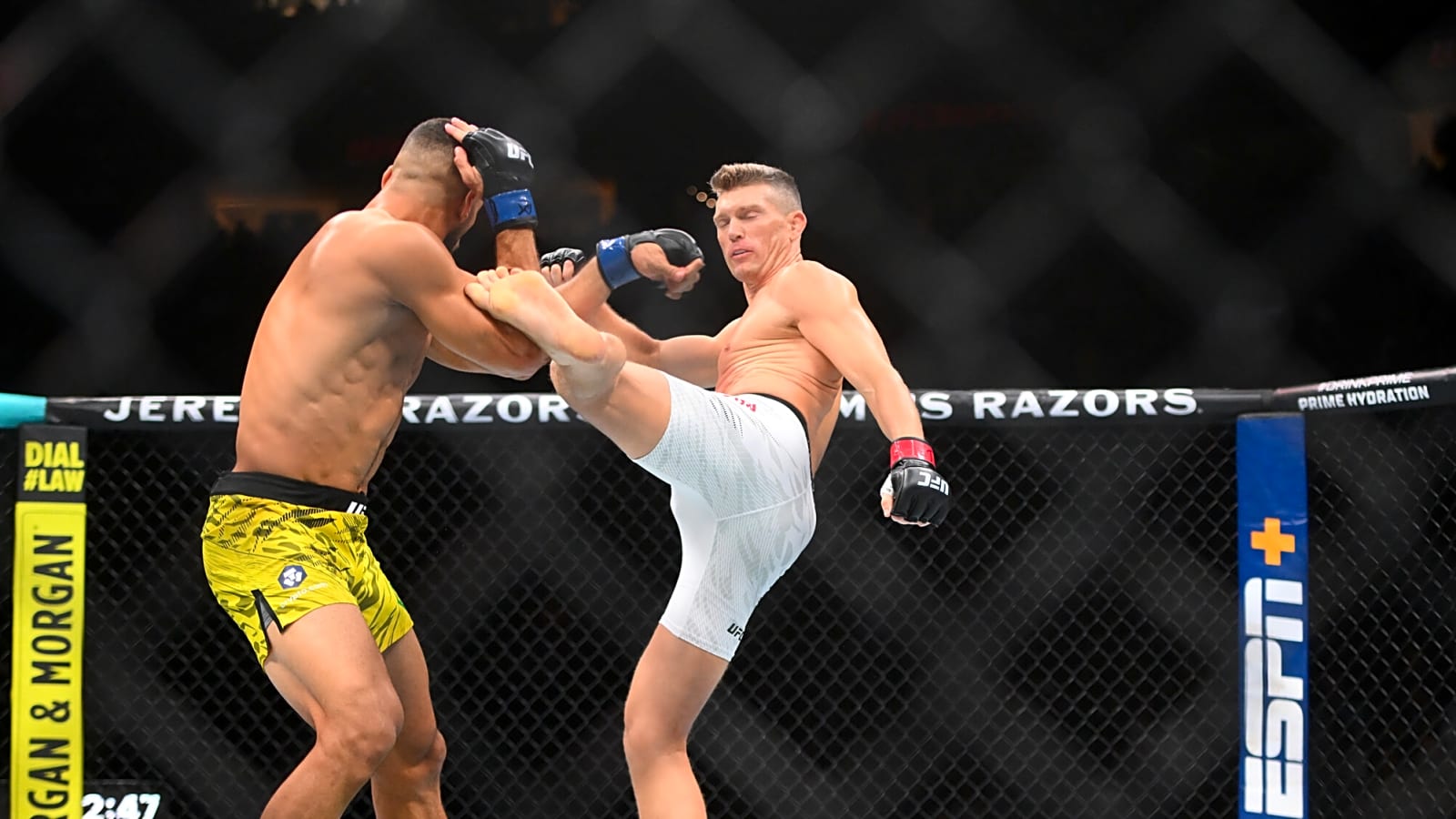 Stephen Thompson speaks out after controversial UFC Nashville defeat and nasty shin injury