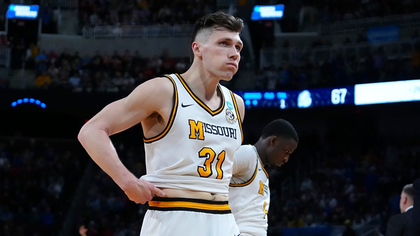 Bulls Sign Two Players To Training Camp Contracts