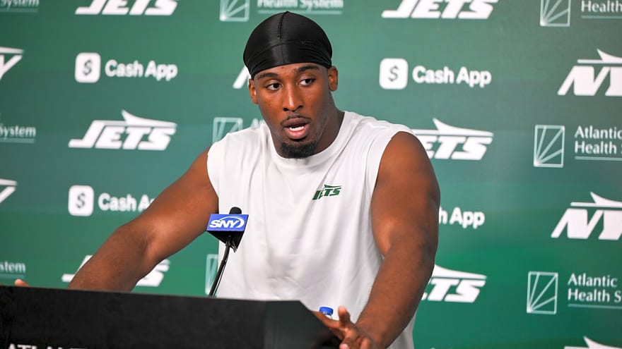 Jets' Breece Hall makes feelings about Steelers' Aaron Rodgers clear