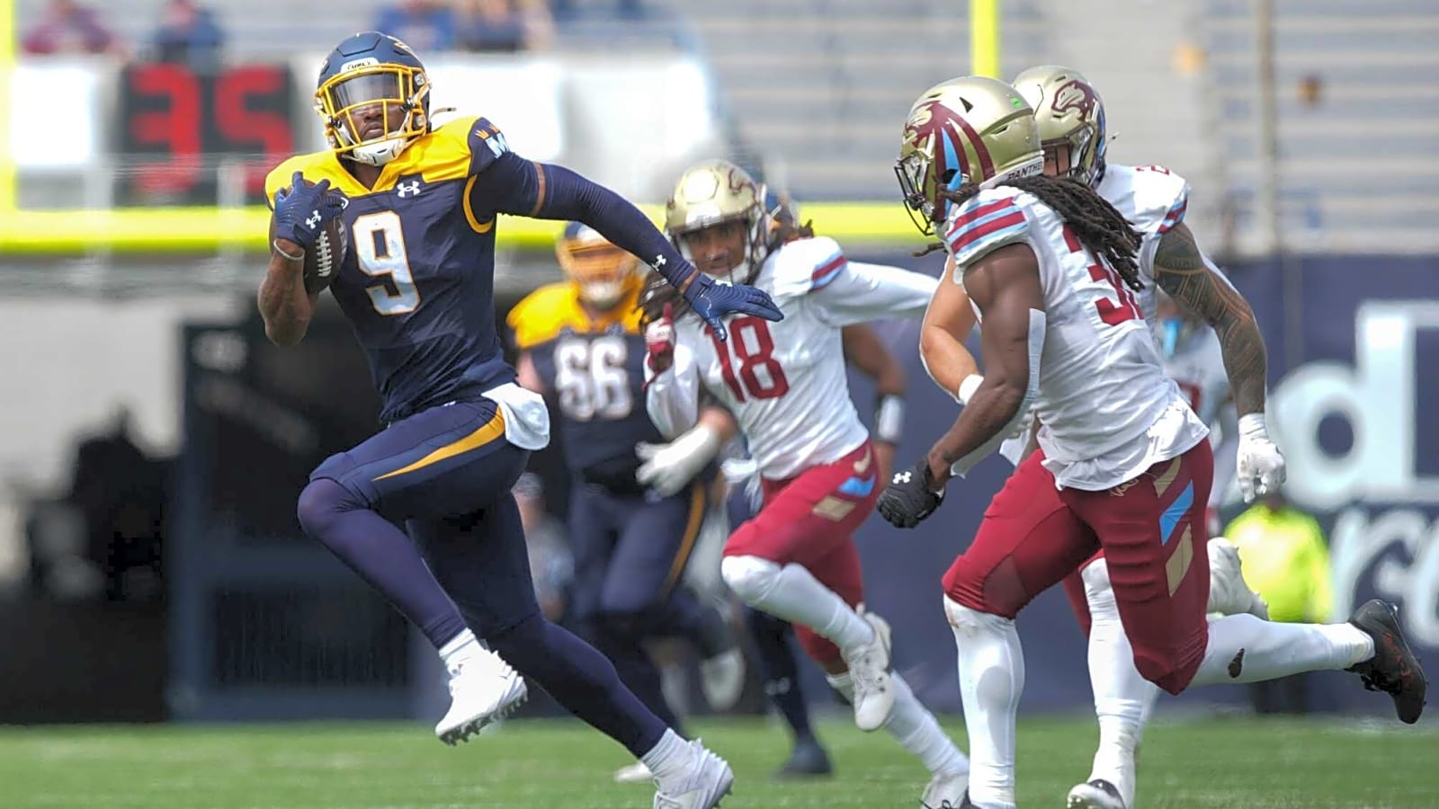 Michigan Panthers Destroy Memphis Showboats