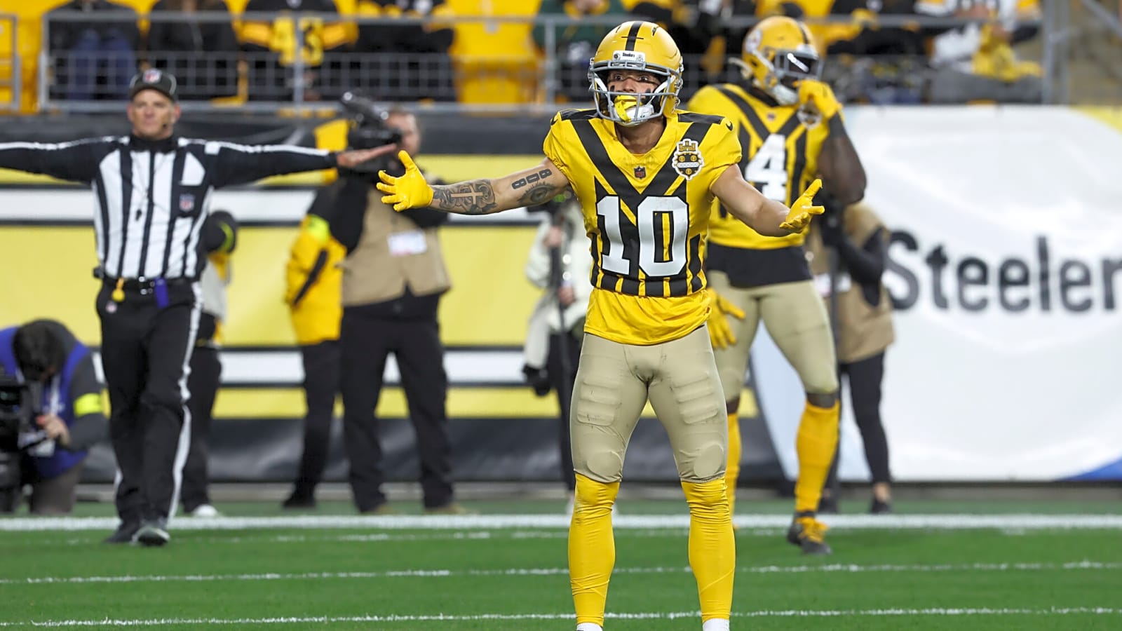 Leaked Reason For Roman Wilson's Lack Of Opportunities Should Bother Steelers Fans