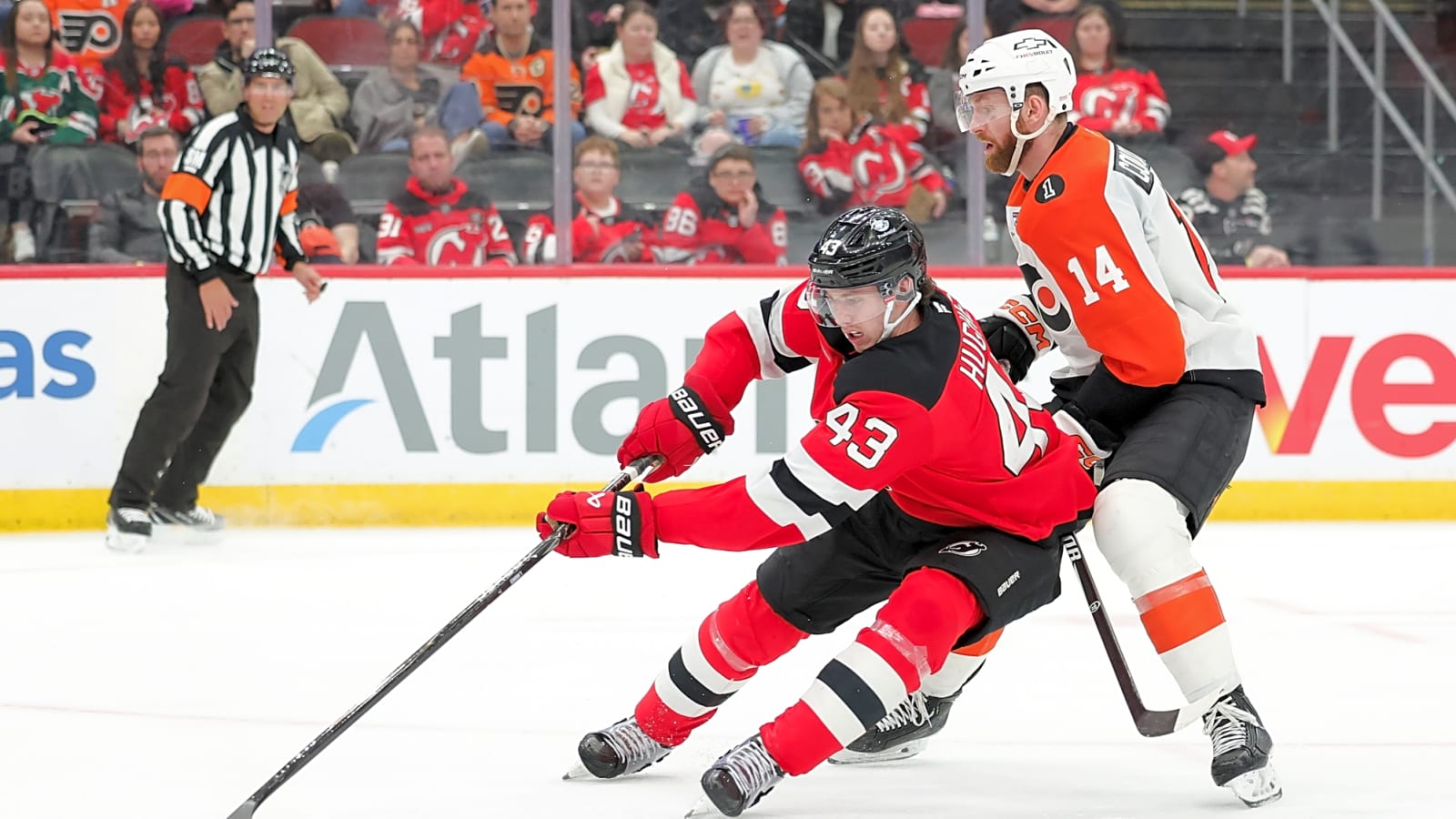 RUMOR: The Wild tried to acquire Luke Hughes