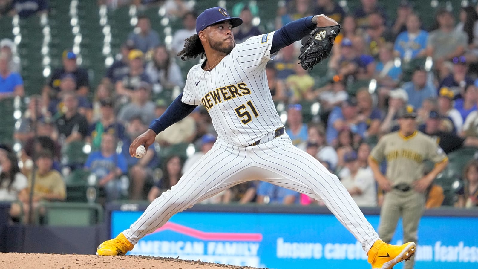 Freddy Peralta has tried to get new extension with Brewers