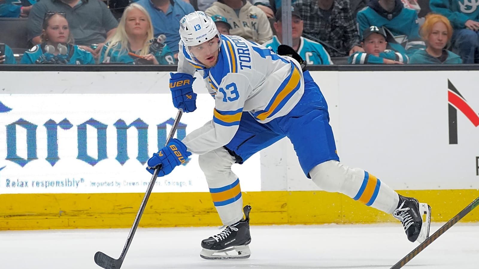 Alexey Toropchenko Leaves Game Against Dallas