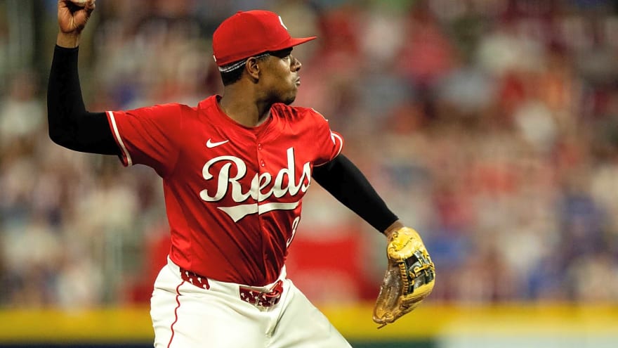 Angels Sign Jeimer Candelario To Minor League Deal