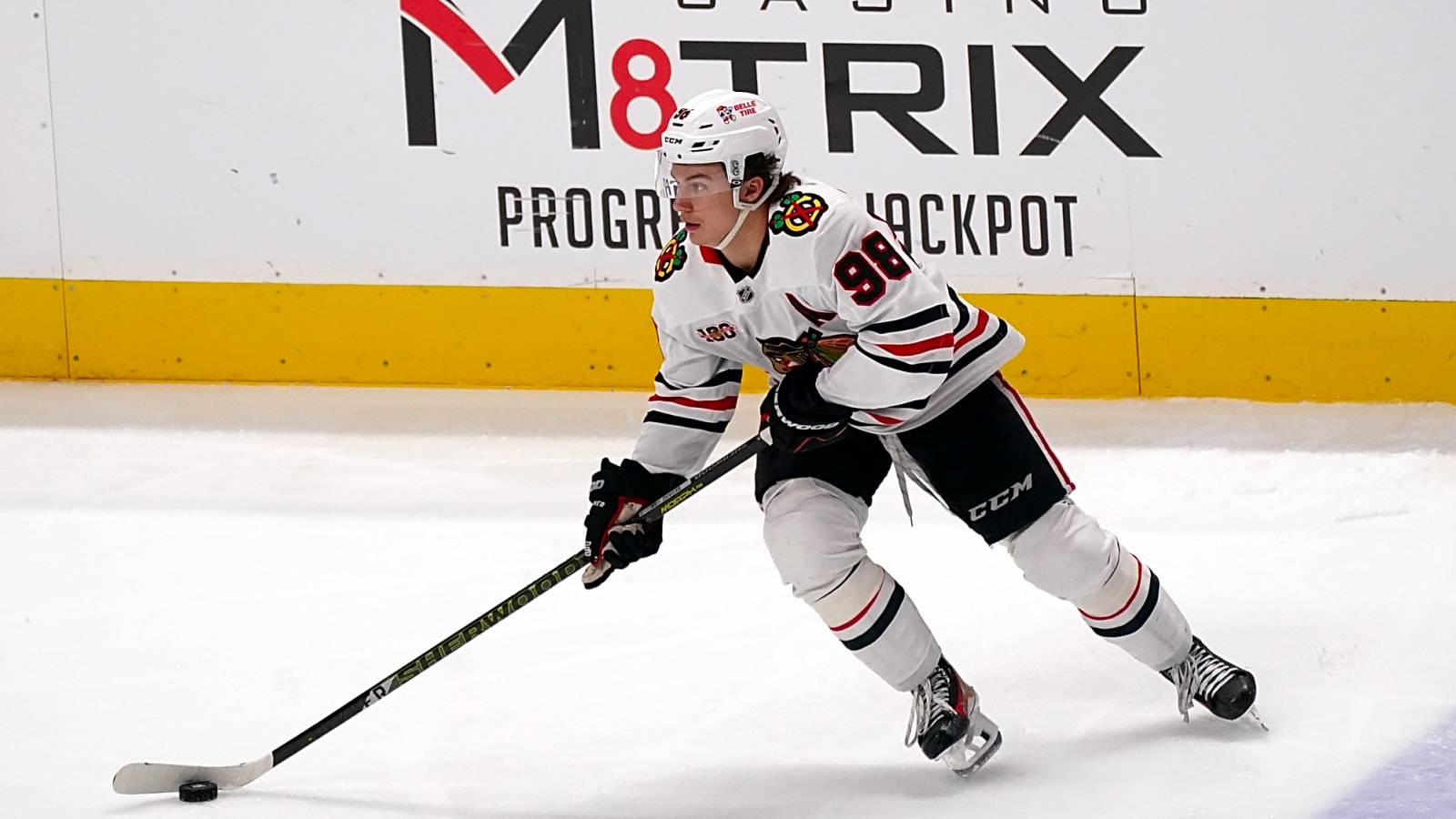 A Trade Quietly Triggered Bedard’s Extension with the Blackhawks