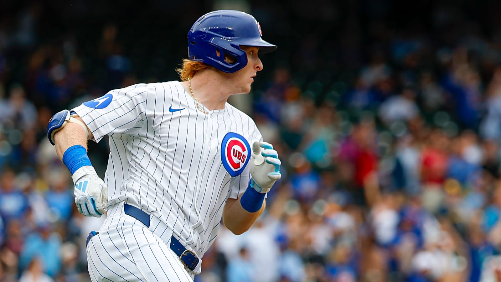 Cubs place OF on seven-day concussion IL