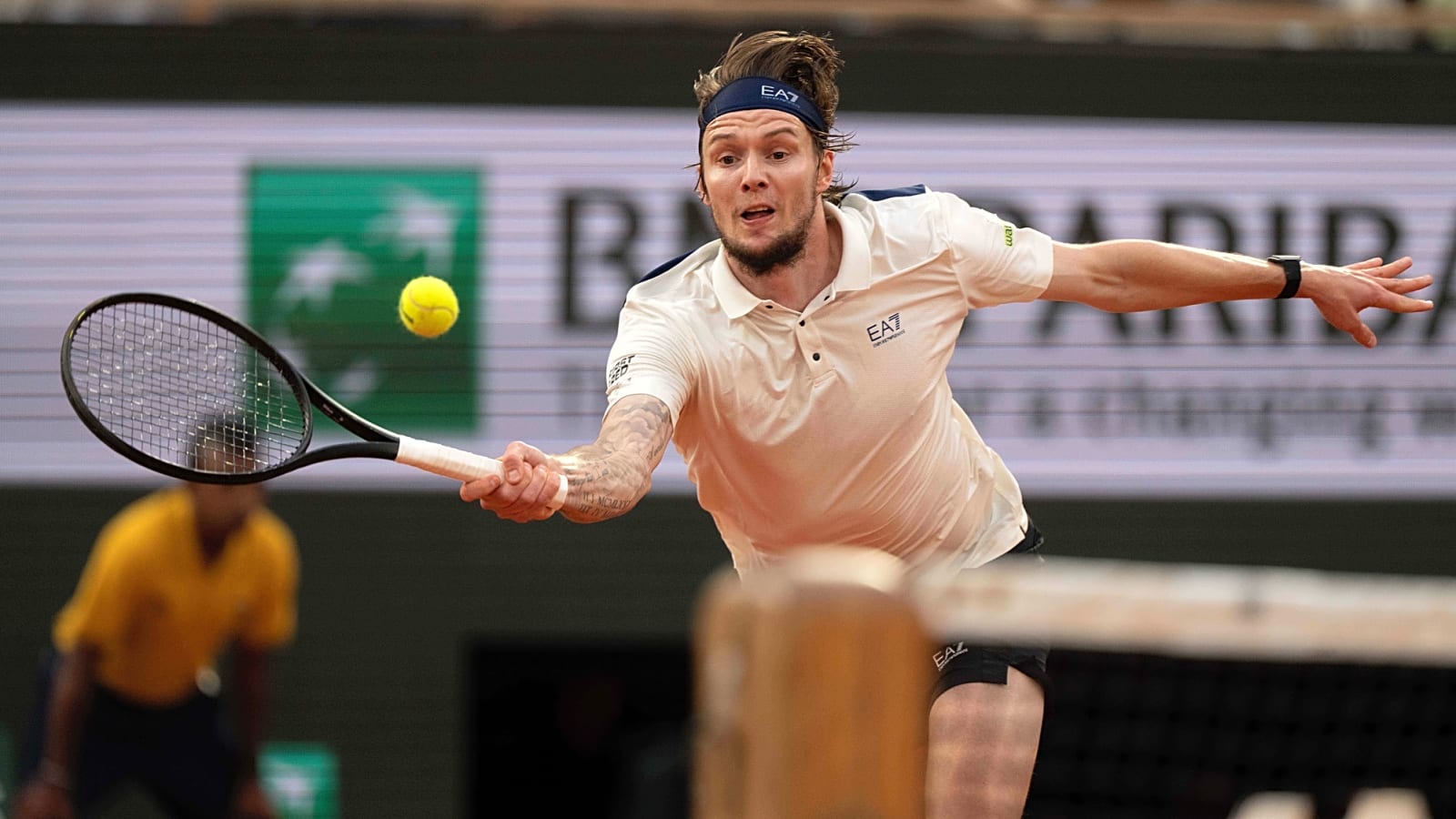 Red-hot Alexander Bublik becomes a clay court king, wins second ATP tour title of the season at Swiss Open Gstaad