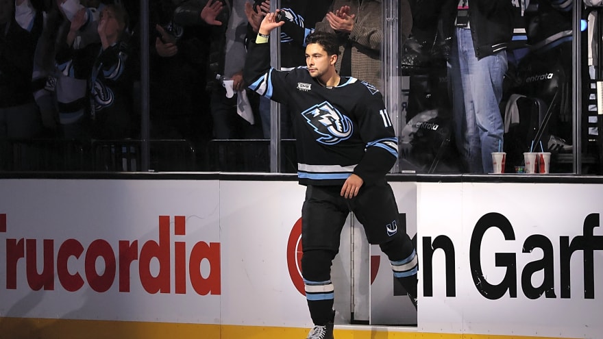 Guenther’s OT Heroics Lift Mammoth Over Avalanche 4-3