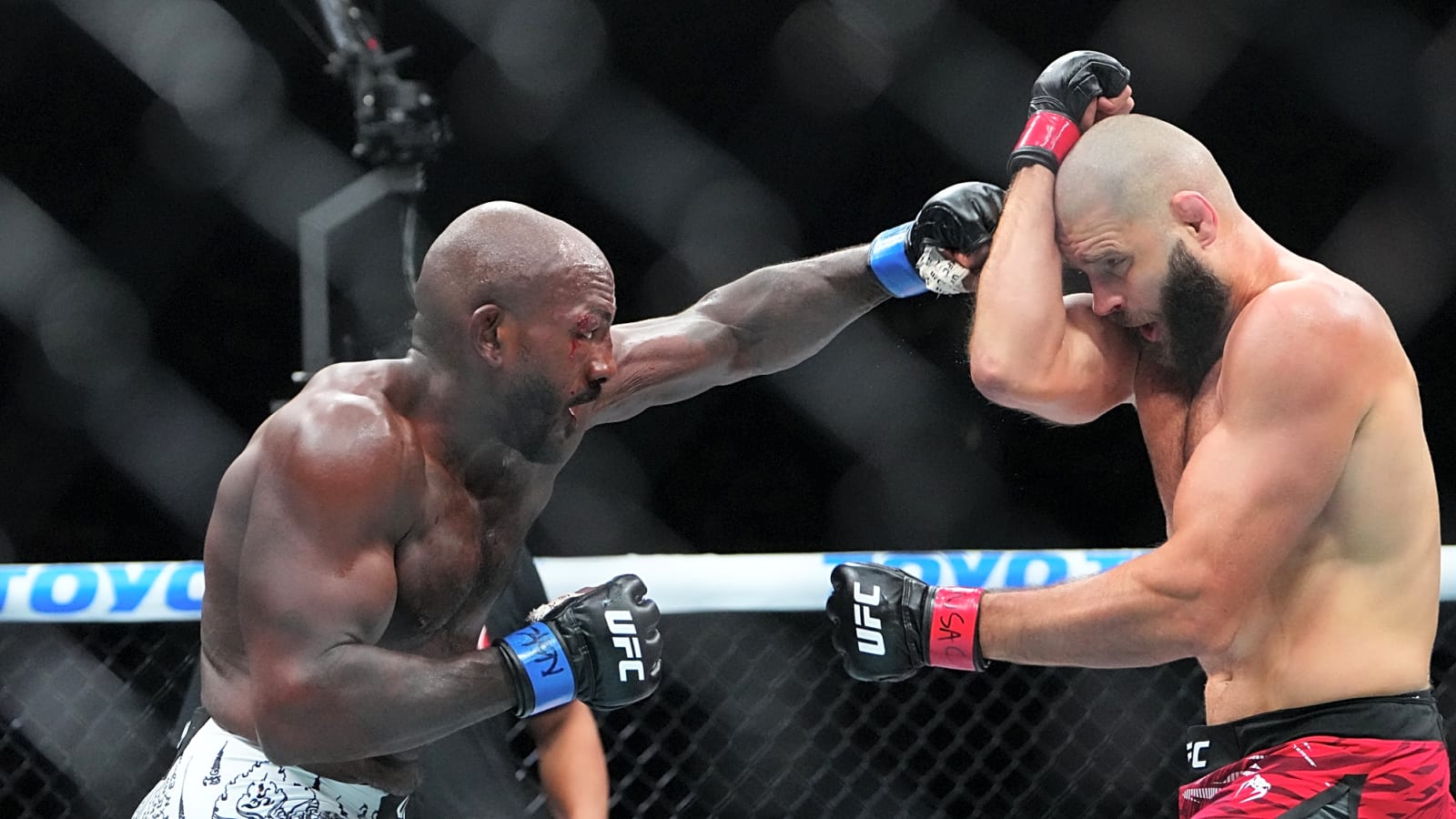 Stirling Calls Out Rountree After Blachowicz TKO