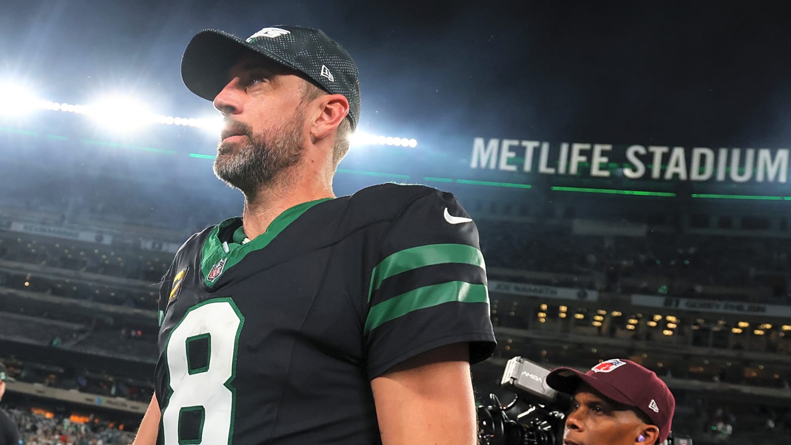 Former GM, NFL insider warn Steelers about Aaron Rodgers after latest comments