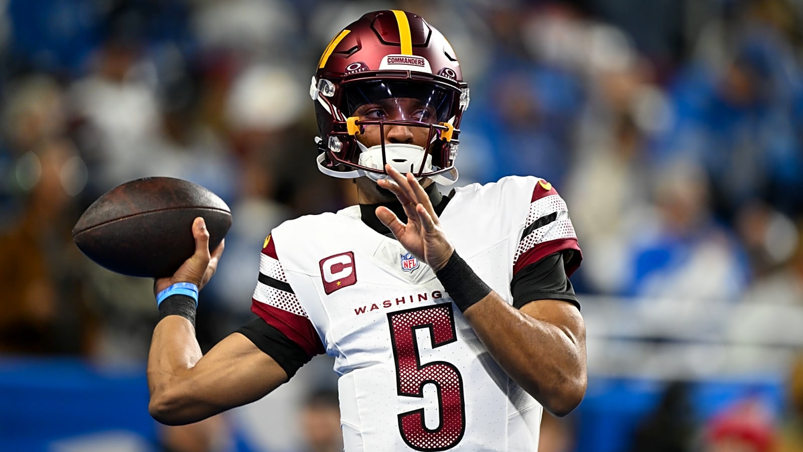 NFL personnel boldly list Jayden Daniels high in QB power rankings