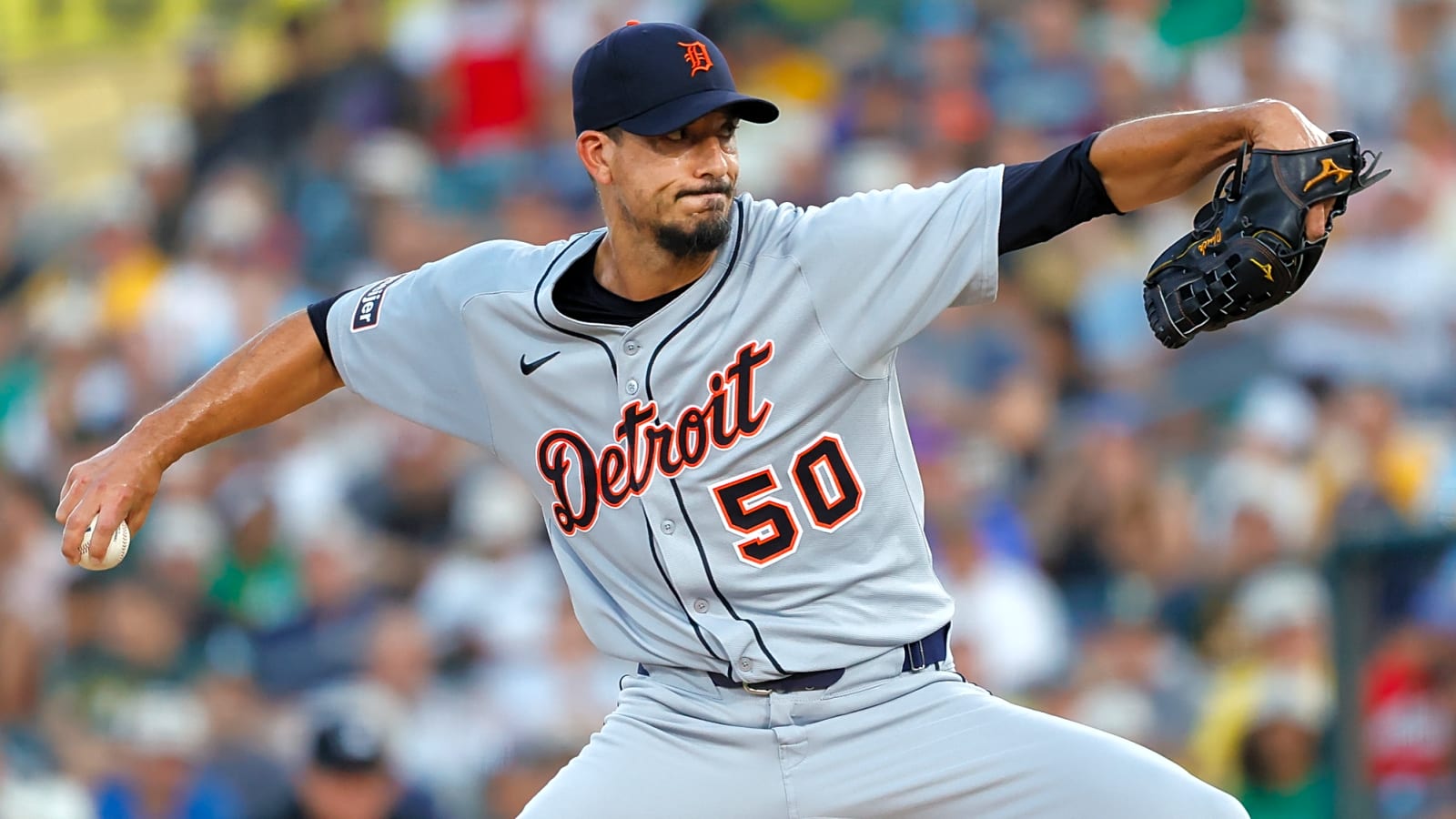 Braves reunite with veteran pitcher in sentimental move