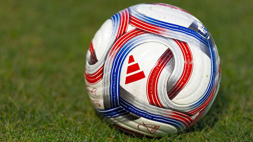 Manchester United forward officially makes European debut against Atletico Madrid