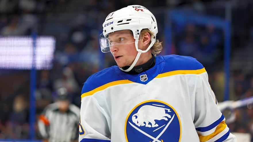 Buffalo Sabres Recall Zach Metsa