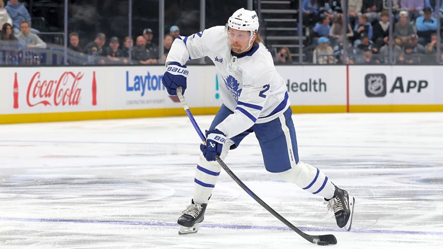 Oilers Seen as Possible Landing Spot for Maple Leafs Defenseman