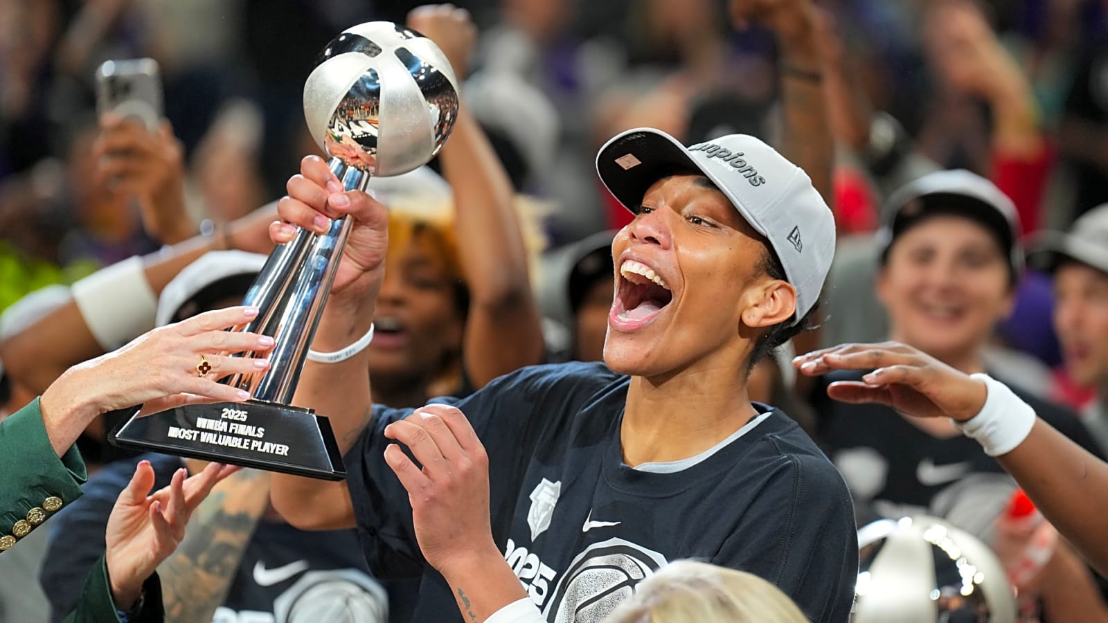 Las Vegas Aces Complete Sweep of Phoenix Mercury, Cementing WNBA Dynasty Status