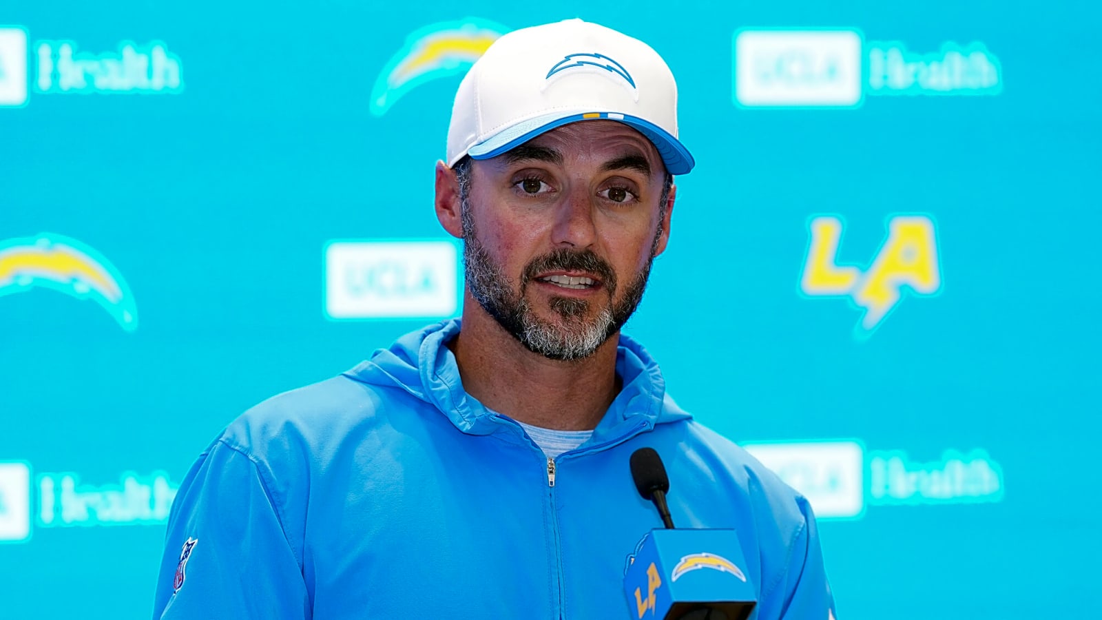 Dolphins to Interview Chargers DC Jesse Minter