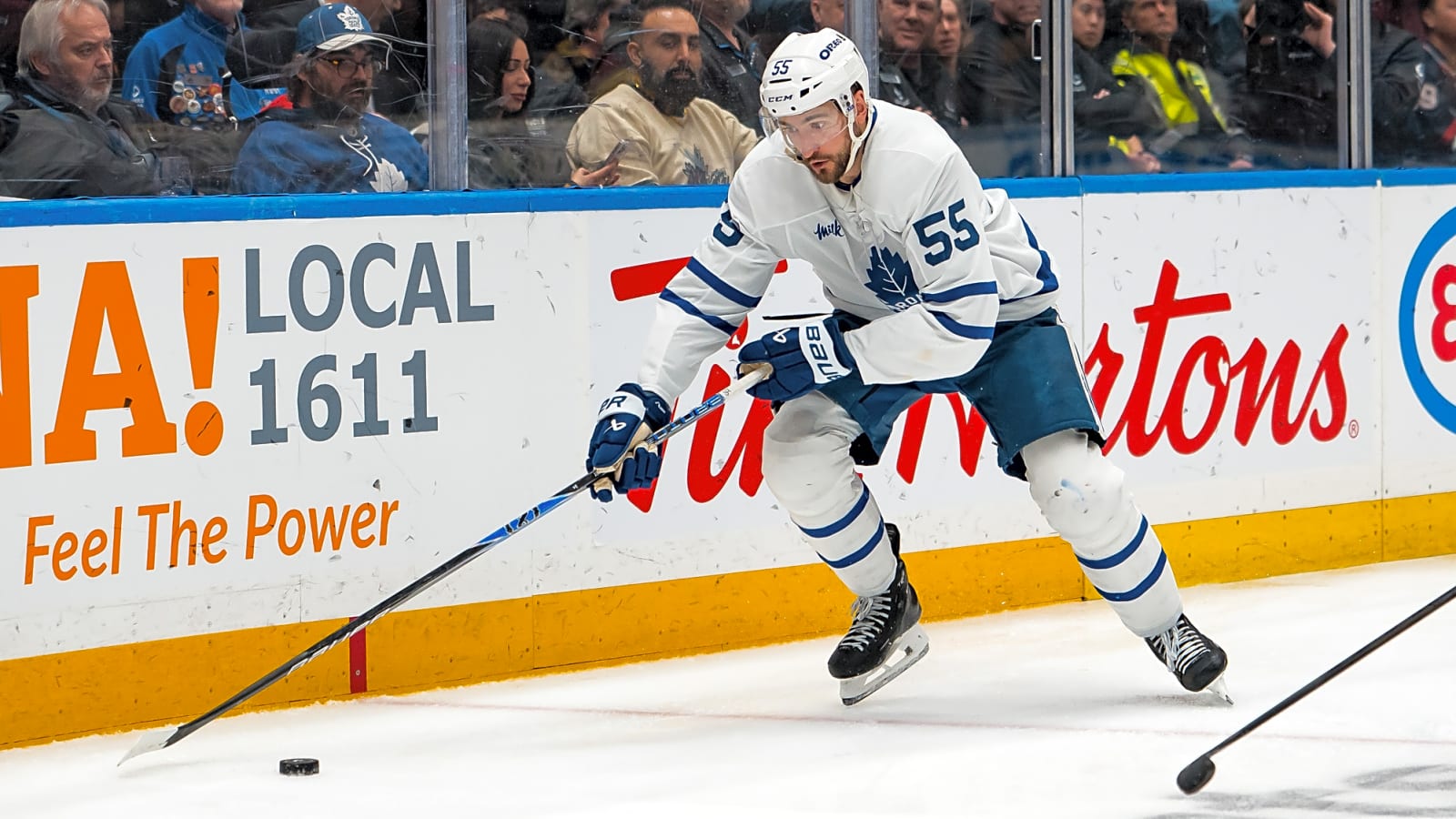 Colorado Avalanche Acquire Nicolas Roy