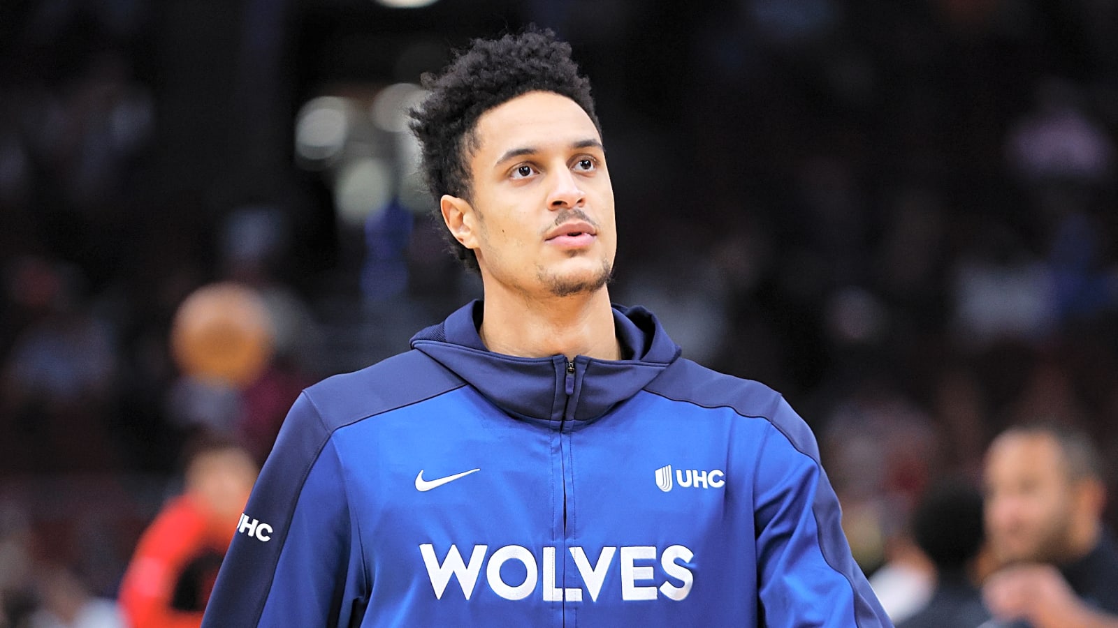 Timberwolves officially waive two-way center Jesse Edwards