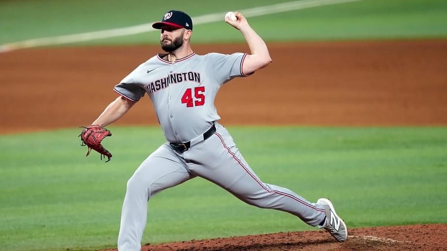 Konnor Pilkington Elects Free Agency