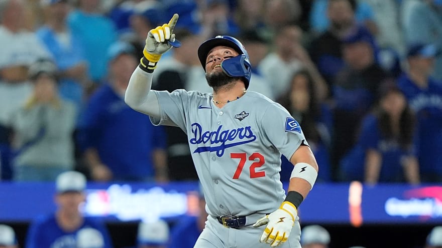 Miguel Rojas Nearly Brought To Tears By Dodgers Fans During Appearance At Legends’ Attic