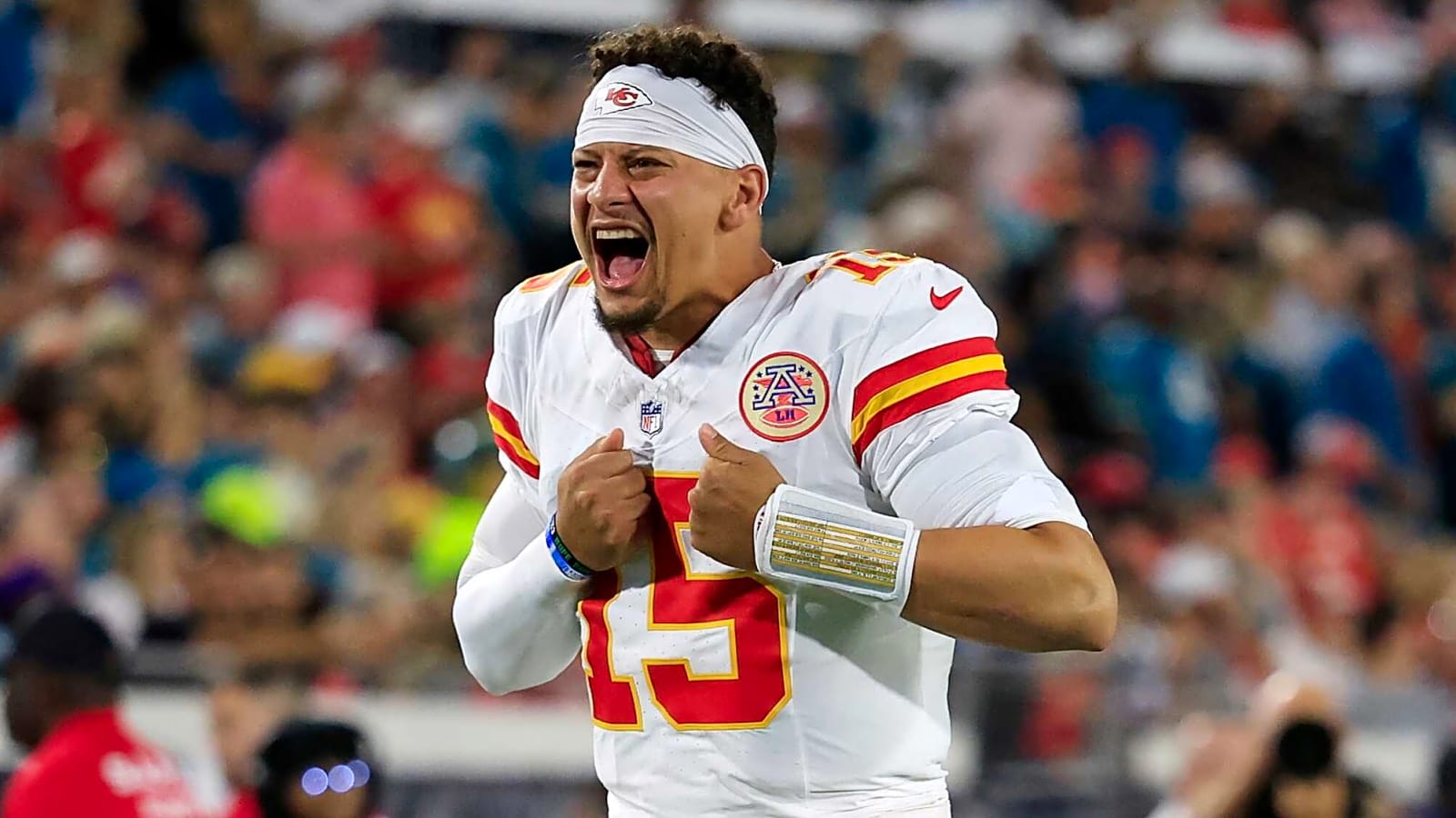 Chiefs Coach Sends Blunt Message to Patrick Mahomes as Andy Reid Gets Concerning Update